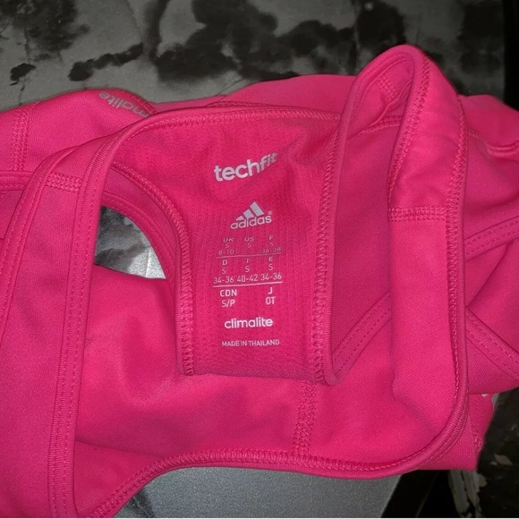 Woman’s Adidas Sports Bra Sz S - Picture 2 of 3